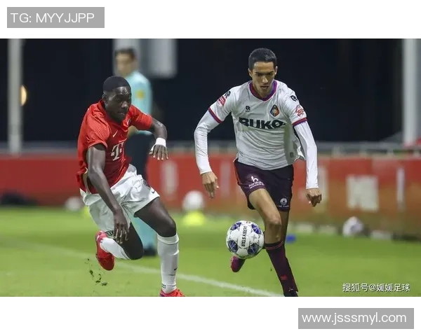 埃因霍温对阵赫拉克勒斯精彩直播全程回顾与分析